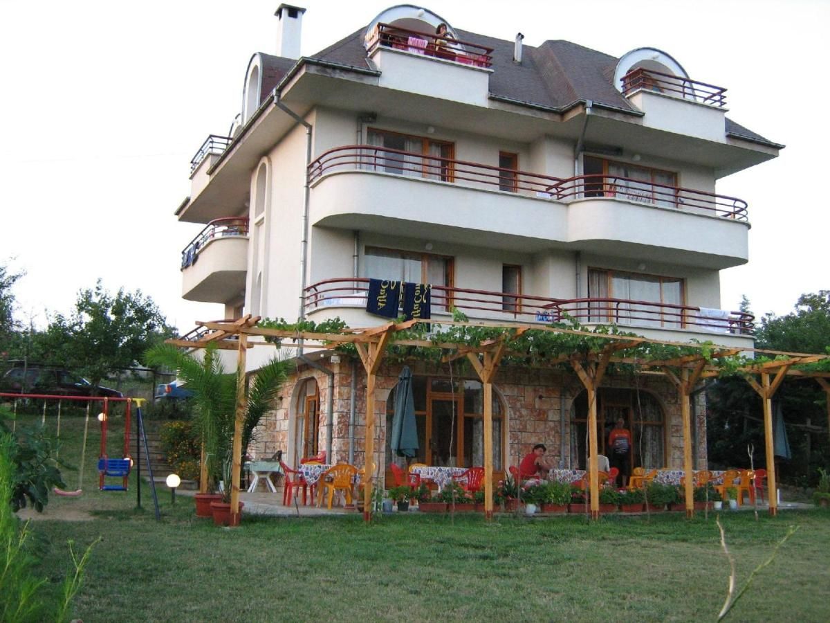 Гостевой дом Villa Victoria Синеморец-4