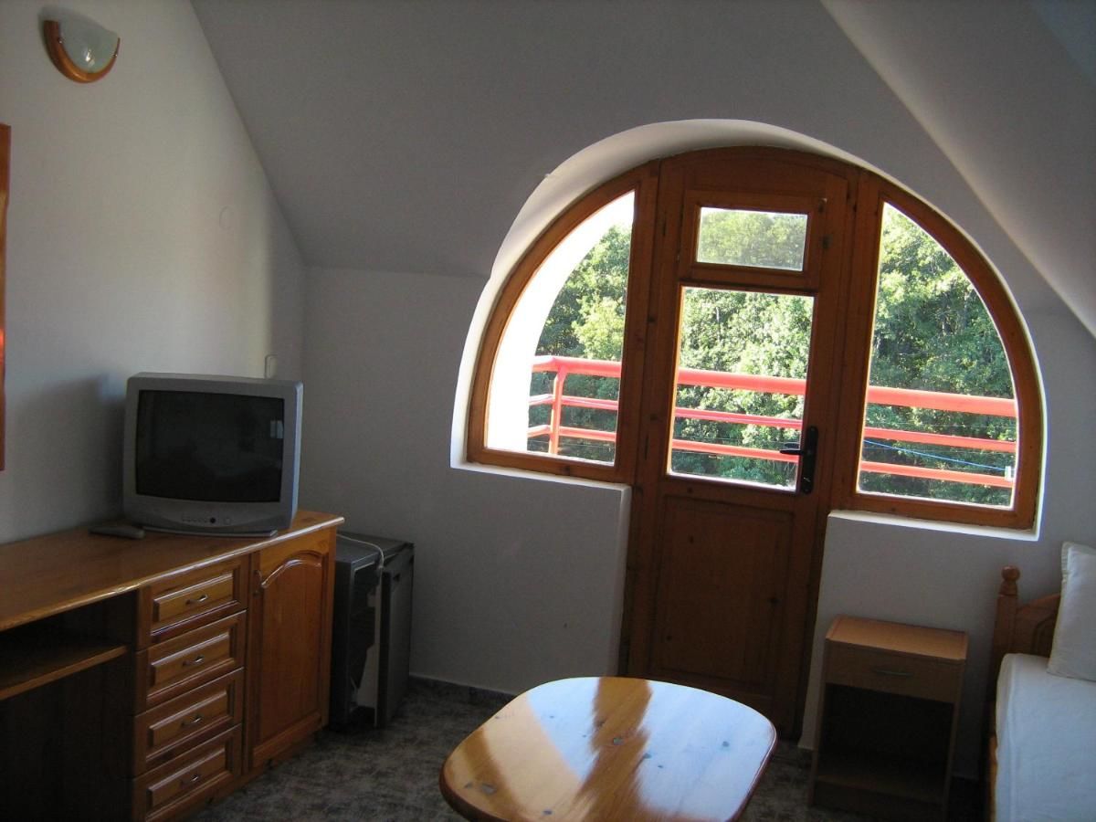 Гостевой дом Villa Victoria Синеморец-46
